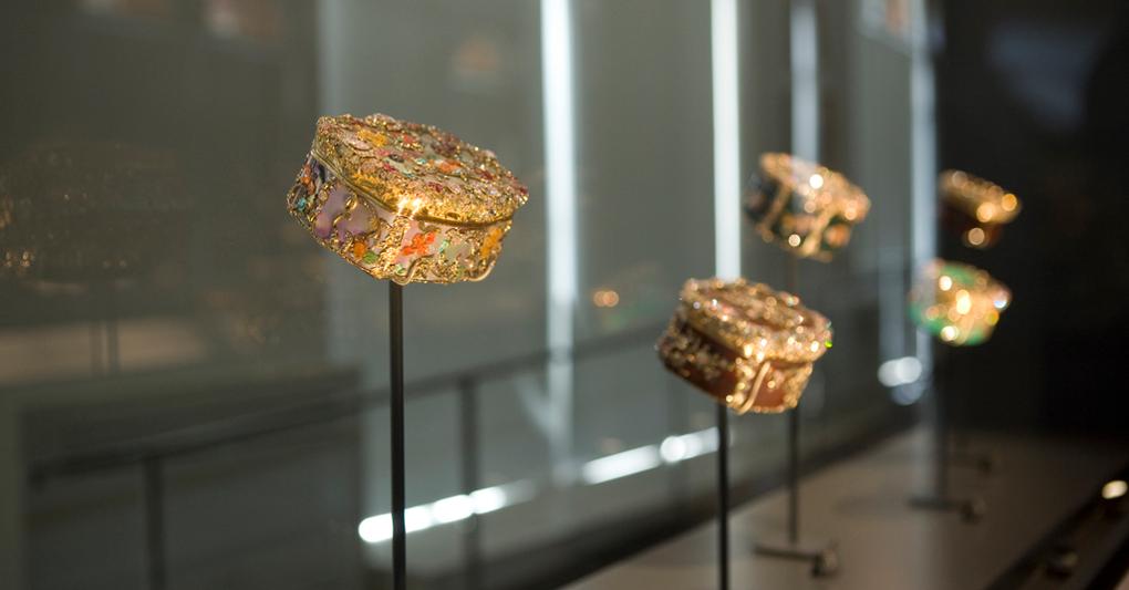 The Rosalinde and Arthur Gilbert Collection at the V and A  (The Rosalinde and Arthur Gilbert Collection on loan to the Victoria and Albert Museum, London) 