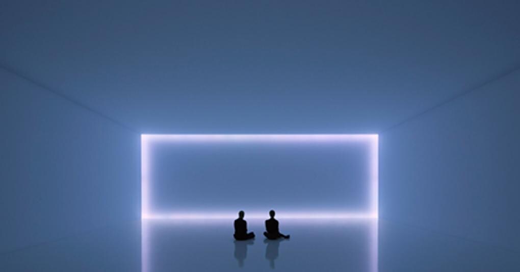 Doug Wheeler, 49 Nord 6 Est 68 Ven 12 FL, 2011-2012, Installation view, Doug Wheeler, David Zwirner, New York, 2020. © Doug Wheeler. Courtesy Doug Wheeler and David Zwirner 