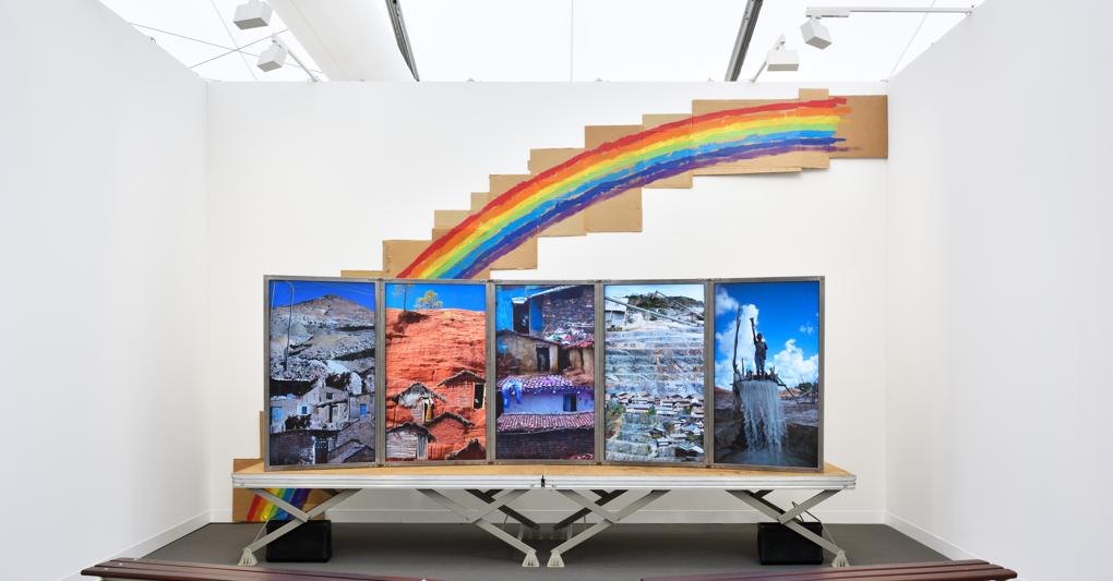 Bertille Bak, Mineur Mineur, 2022. Installazione a Paris+ par Art Basel, stand di Xippas, Courtesy of the artist and Xippas © Rebecca Fanuele 
