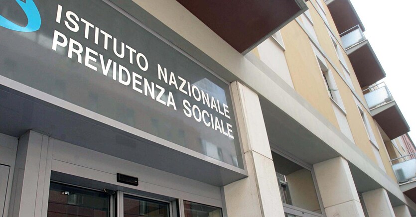 IMAGOECONOMICA