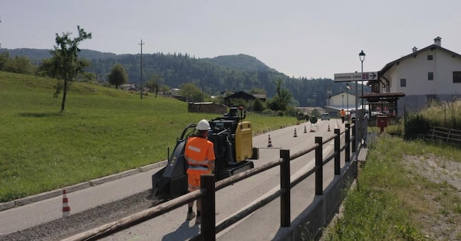 Il  cablaggio in un territorio di montagna. La connessione di tutto il territorio con banda larga o ultralarga è prevista nel 2025 