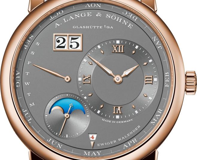 Il Lange 1 Calendario Perpetuo, con cassa in oro rosa e quadrante grigio in argento massiccio, prezzo: 100.700 euro 