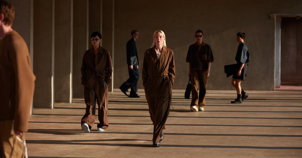 Brand globale. La più recente sfilata  Ermenegildo Zegna: l'azienda, il cui export supera da tempo l'80%, si quoterà, tramite una Spac costituita ad hoc, alla Borsa di New York entro l'anno 