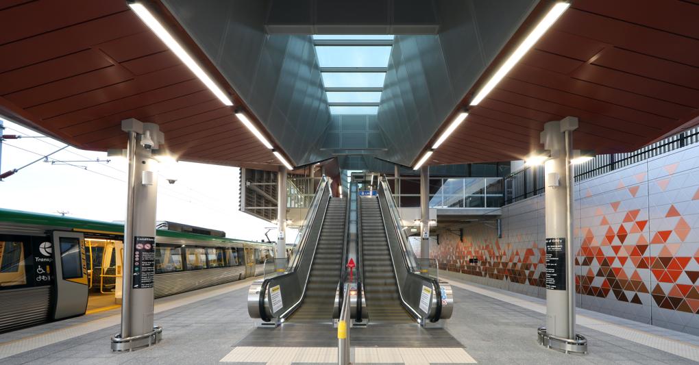 Una stazione della nuova linea ferroviaria che collega il centro di Perth all’aeroporto internazionale 