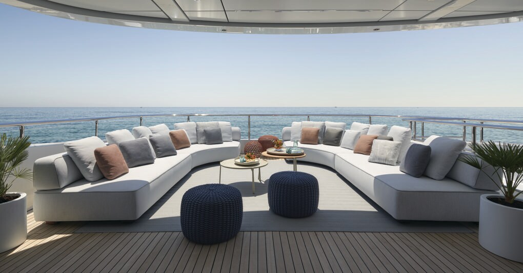 Interni realizzati da Minotti per lo yacht Tatiana V del cantiere turco Mengi Yay 