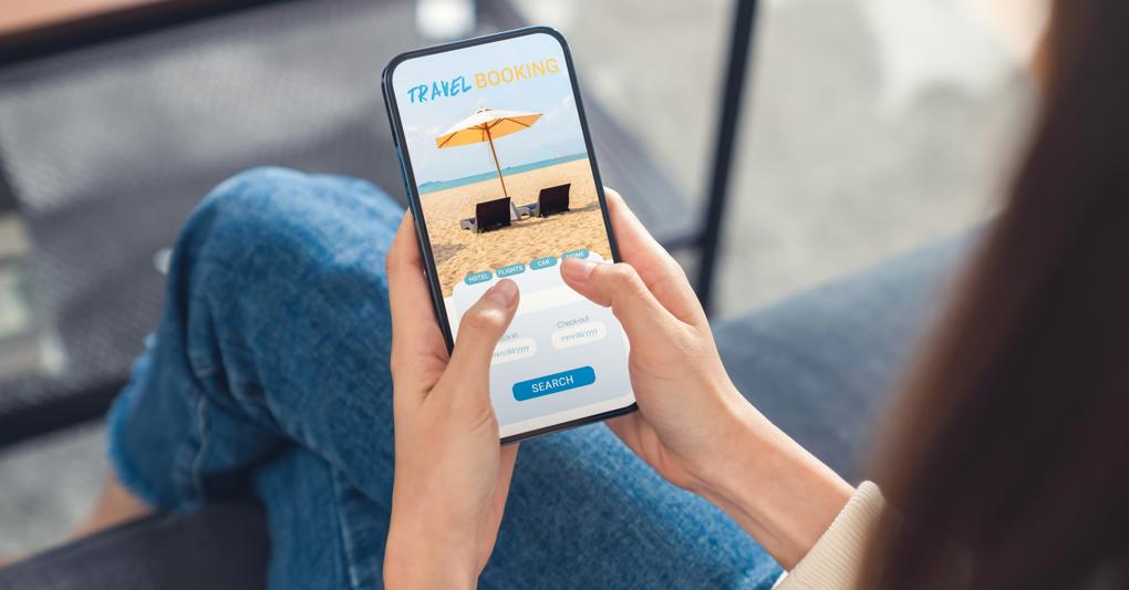 Prenotazioni. Sono sempre di più i turisti che si affidano alle piattaforme online per prenotare le proprie vacanze in Europa: a evidenziarlo  