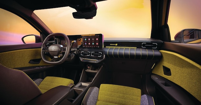 La plancia della nova Renault 5 elettrica abbina stile aderente al modello storico con tecnologia di frontiera che contempla anche i servizi di Google 