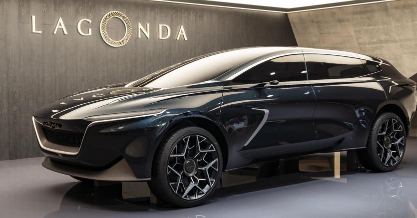 Aston Martin Cresce Arriva Il Suv Lagonda Il Sole 24 Ore