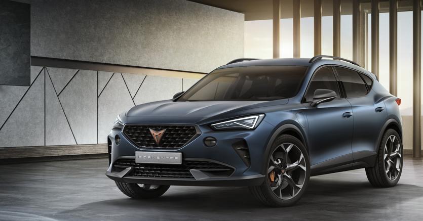 Dna catalano. Cupra Formentor, sviluppato appositamente per il marchio creato in seno a Seat. Le linee sono da suv coupé