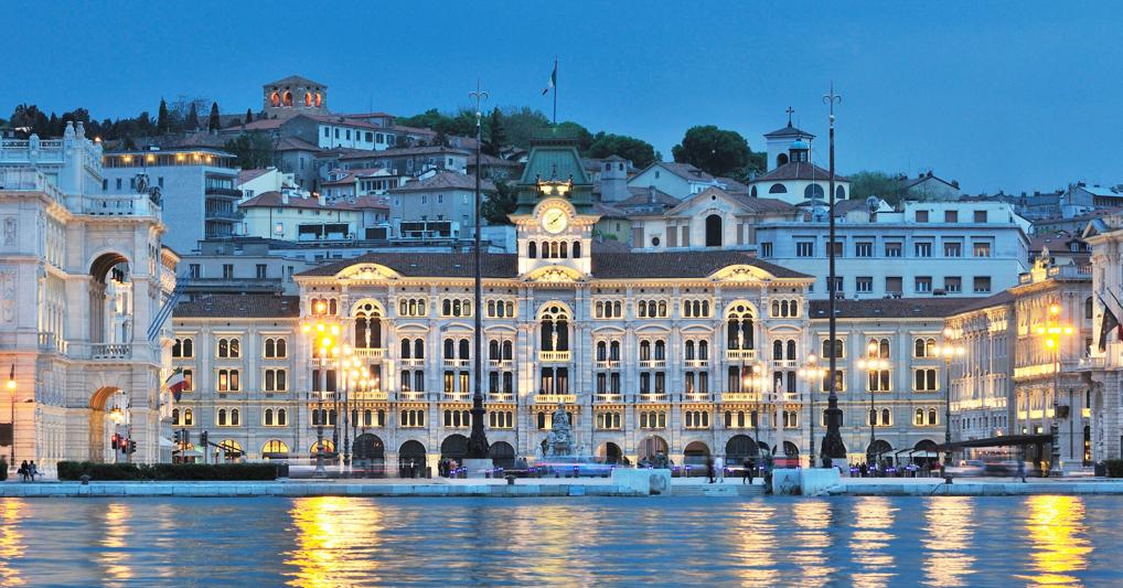 Trieste: 4 scrittori “di bronzo” raccontano la città - Il Sole 24 ORE