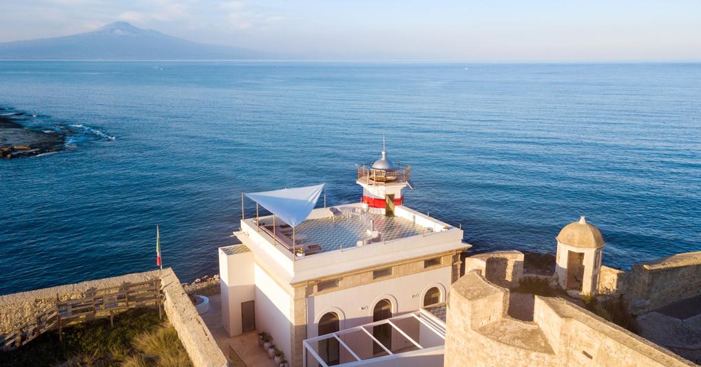 Faro di Brucoli 