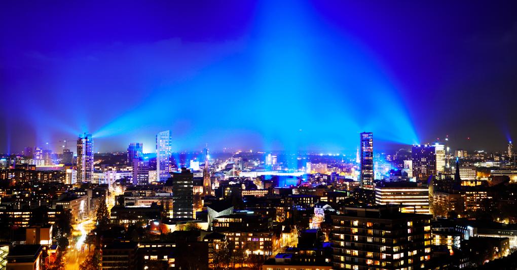Eindhoven Coperta Dalla Piu Grande Installazione Luminosa Di Sempre 80 Km Quadrati Il Sole 24 Ore