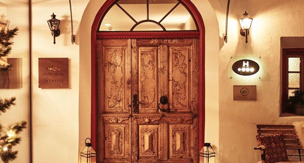 L’ingresso dell’hotel 