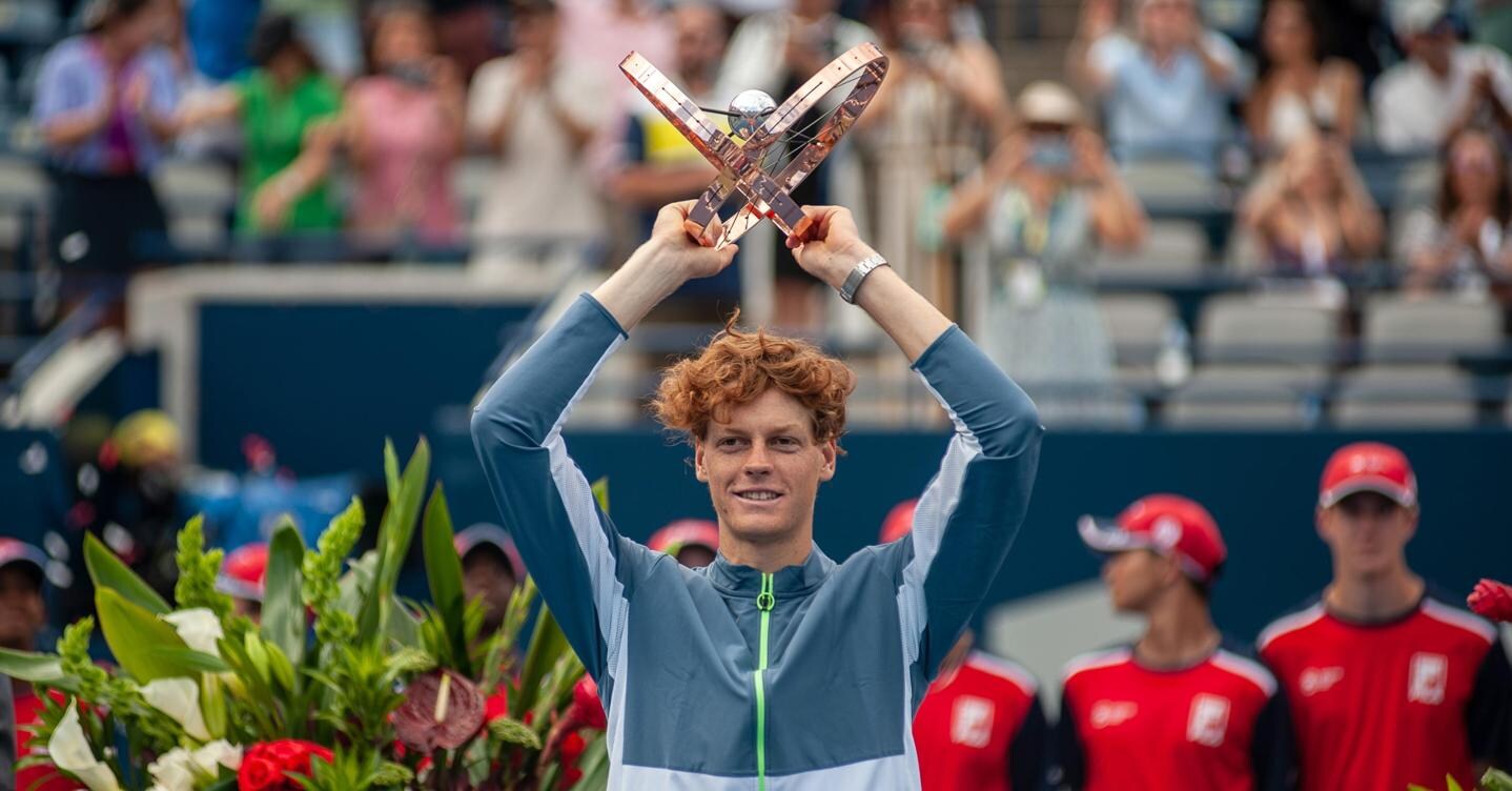 Jannik Sinner vince a Toronto