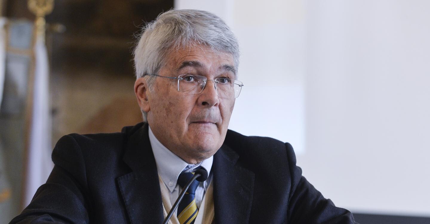 Castelli lascia la Lega: “Mi sento lontano dal partito di Salvini”