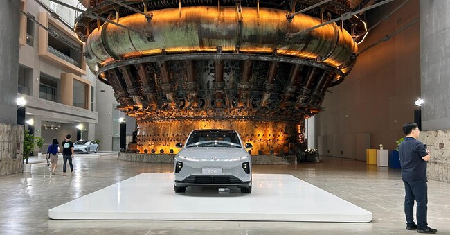 Il nuovo suv EC6 di Nio REUTERS/Zoey Zhang