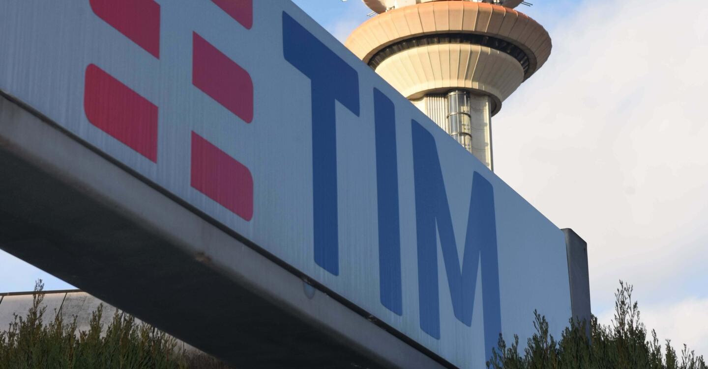 Soffre Tim con lo scorporo della rete ancora sotto i riflettori 