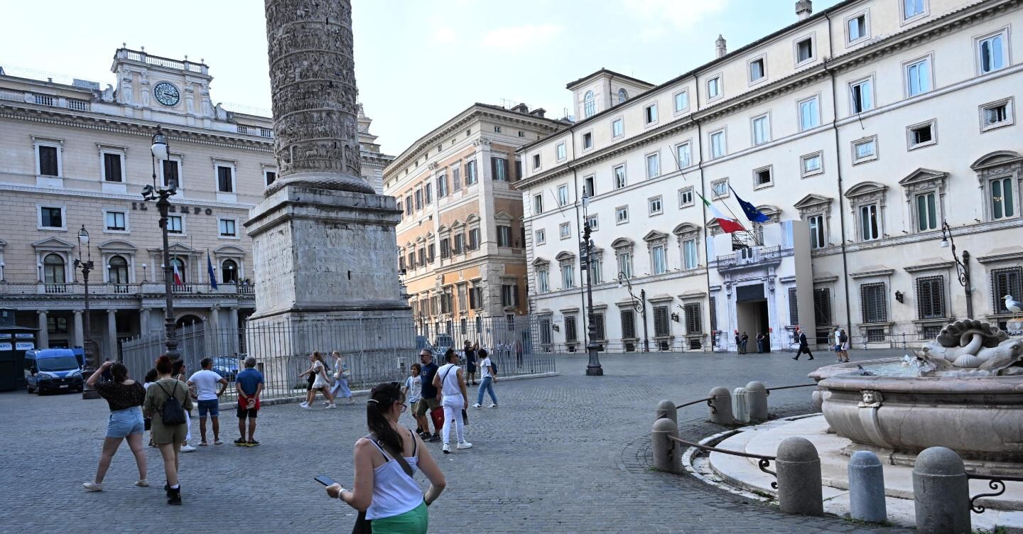 Roma, dopo 10 anni riapre al pubblico Piazza Colonna