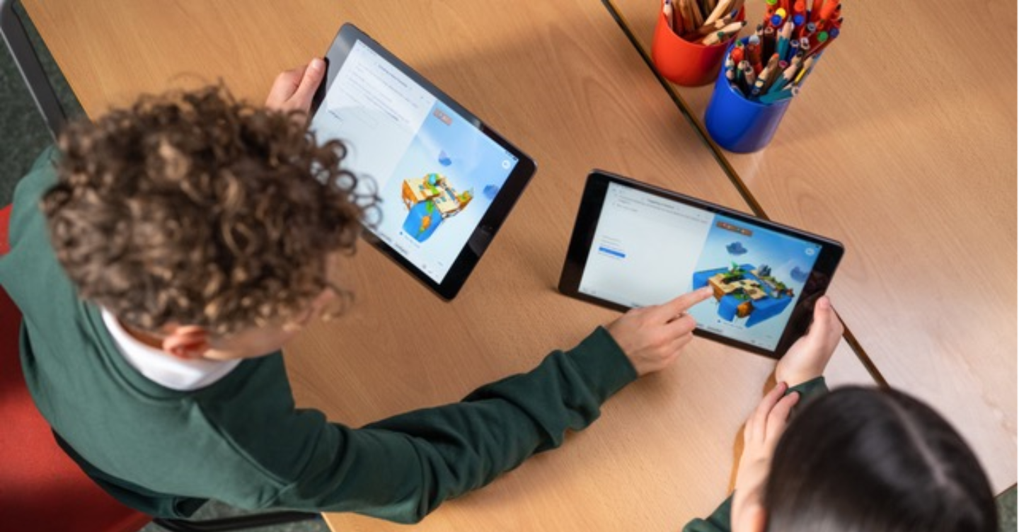 Code week 2023: Apple fa lezioni di coding, ecco perché servono già a scuola