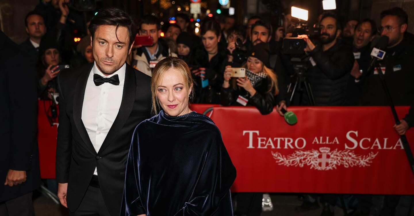 Meloni-Giambruno, parla la collega di Mediaset. E il Codacons tira in ballo lo stalking