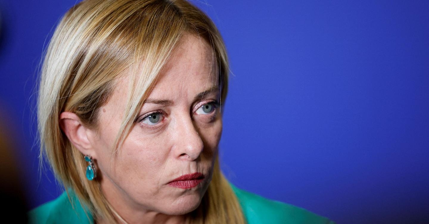 Meloni assente alla kermesse di FdI per stare con la figlia: «Anche io sono un essere umano»