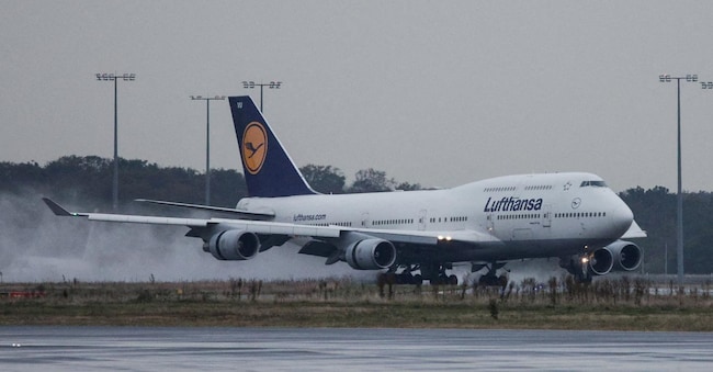 Un Boeing 747 Lufthansa -  Hannes Albert/Pool via REUTERS/File Photo