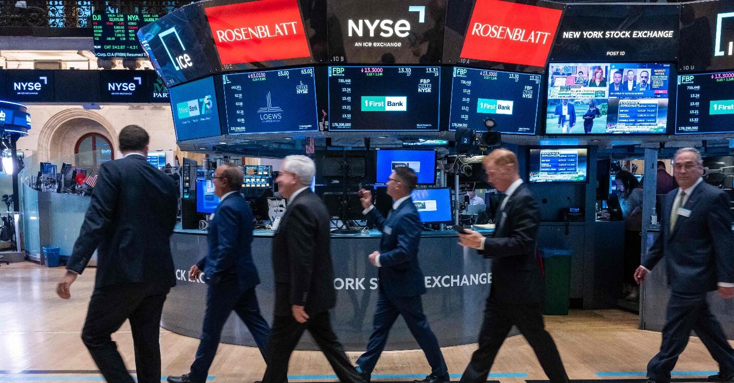 Berkshire Hathaway (Warren Buffett) sconta la Borsa, in rosso nei tre mesi per 12,7 miliardi 