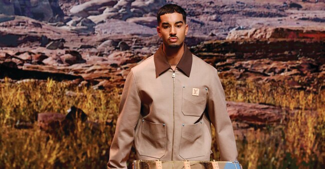 A Parigi. La sfilata uomo del 17 gennaio del marchio Louis Vuitton – il più importante del gruppo Lvmh –, attesa seconda prova del direttore creativo Pharrell Williams
