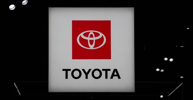 FILE PHOTO: A Toyota logo is seen during the New York International Auto Show, in Manhattan, New York City, U.S., April 5, 2023. REUTERS/David 'Dee' Delgado/File Photo
