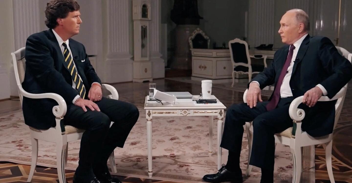Putin a Tucker Carlson: «Russia pronta a trattare con gli Usa sull’Ucraina»