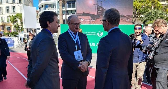 Il sindaco di Roma, Roberto Gualtieri, a Cannes, assieme all’assessore all’Urbanistica, Maurizio Veloccia