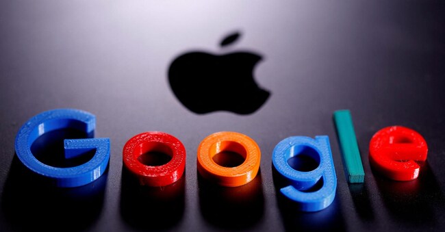 FILE PHOTO: A 3D printed Google logo is placed on the Apple Macbook in this illustration taken April 12, 2020. REUTERS/Dado Ruvic/Illustration/File Photo