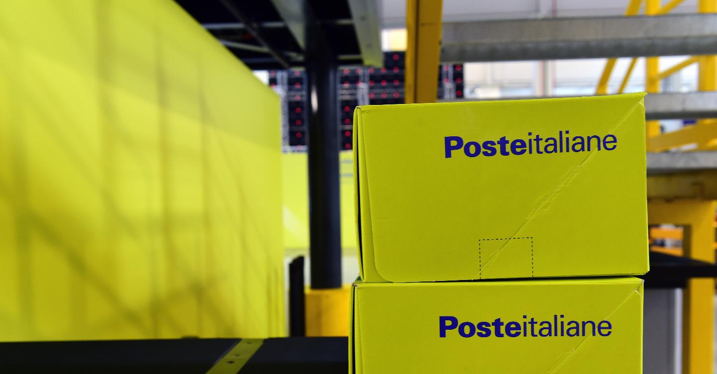 Poste scivola dopo il piano al 2028 per analisti i target sono sotto le attese Il Sole 24 ORE