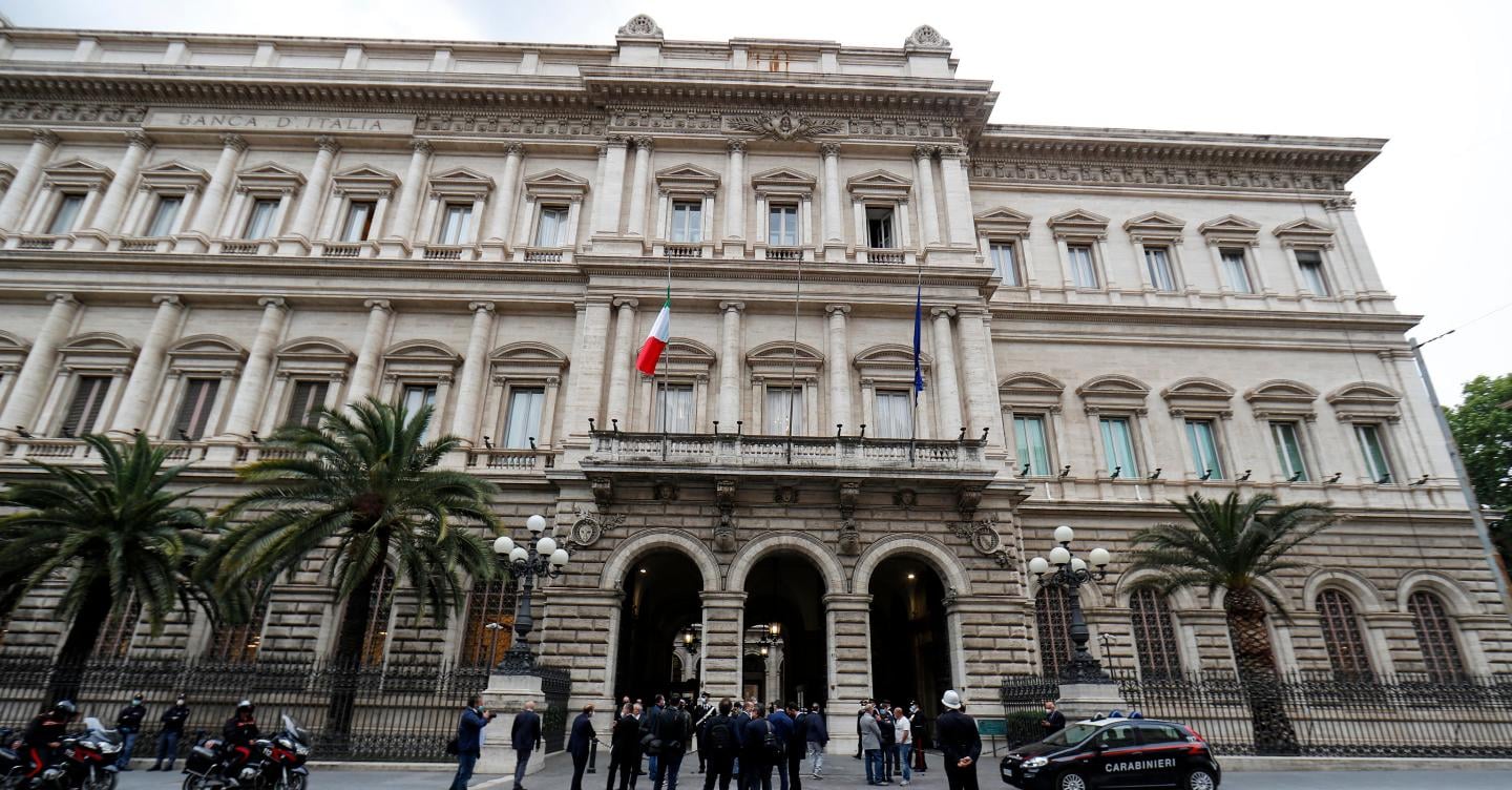 Banche: chiusi altri 800 sportelli, nel Sud Italia si rischia il deserto