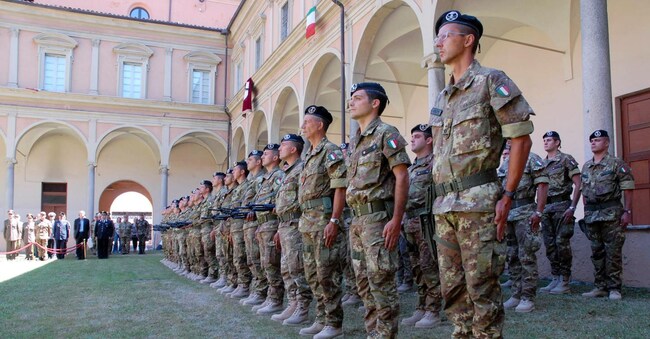 Militari del  reggimento Genio Pontieri di Piacenza.  (Pierpaolo Ferreri / ANSA /BGG)