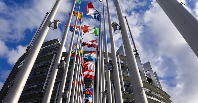 Al voto. Il Parlamento è riunito fino a giovedì 25 nell’ultima seduta plenaria a Strasburgo 