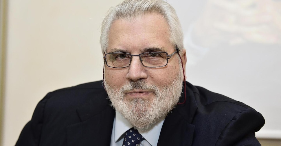 Fabrizio Palenzona si è dimesso da presidente Fondazione Crt: «No a compromessi su etica e legalità»