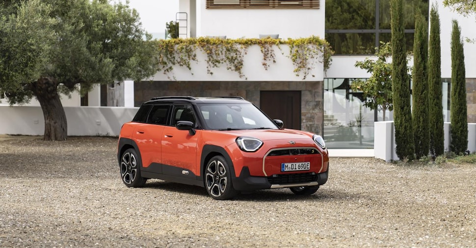 Mini Aceman, the compact electric crossover debuts in Beijing