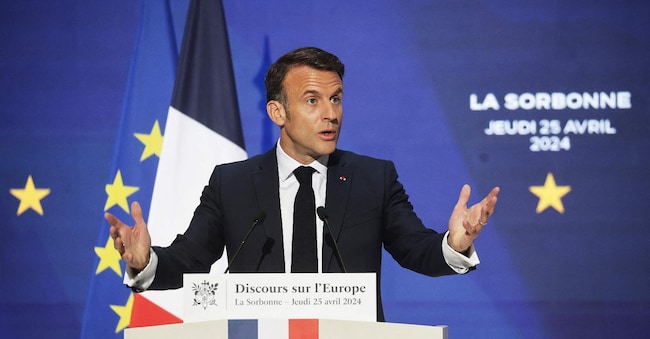 TOPSHOT - French President Emmanuel Macron delivers a speech on Europe in an amphitheatre of the Sorbonne University in Paris, on April 25, 2024. President Emmanuel Macron gives a speech setting out his European policy directions ahead of the European elections on 09 June. (Photo by Christophe PETIT TESSON / POOL / AFP)