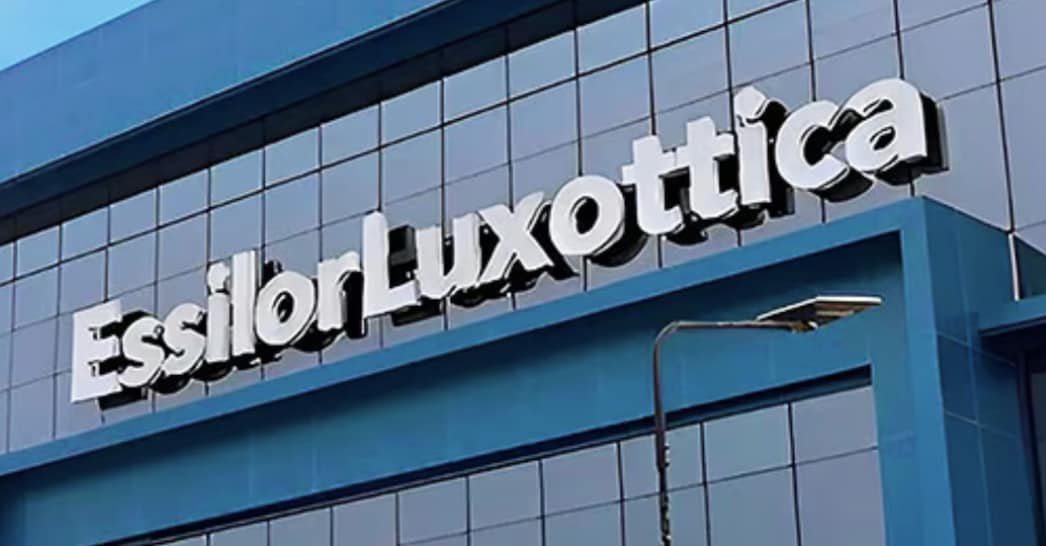 Essilorluxottica azionariato sale