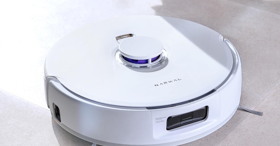 Here is Narwal Freo X Ultra the robot that knows when the house is clean