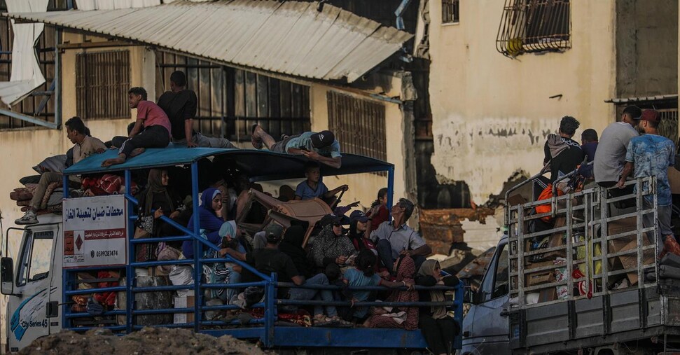 Guerra, ultime notizie. Israele ordina evacuazione centro di Rafah. Media: decine di vittime in raid sulla Striscia. Onu, sì a risoluzione su adesione Palestina