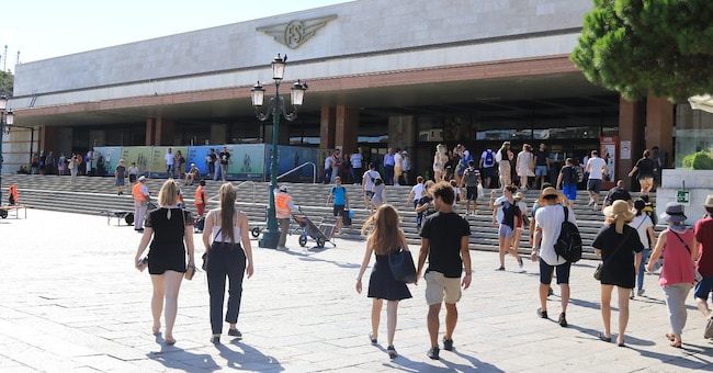 17/08/2017 Venezia. Set cinematografico del film The 15:17 to Paris, dedicato all’attentato sul treno Bruxelles-Parigi sventato nel 2015 da tre giovani americani. Nella foto la stazione Santa Lucia