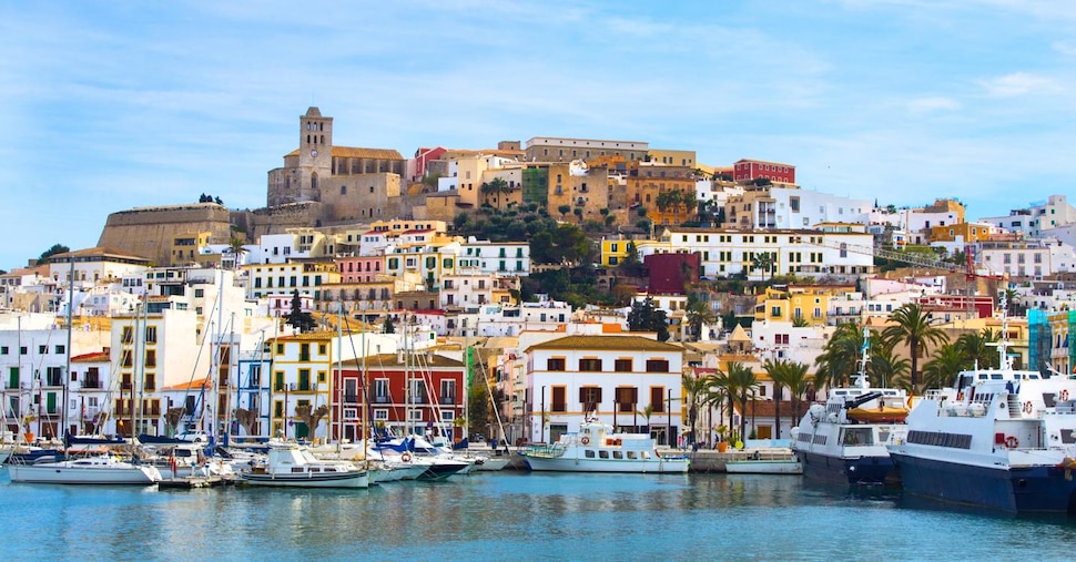 Baleari, la stretta alla movida non ferma i prezzi delle case