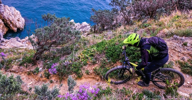 Sterrati da percorrere con mountain bike ed e-bike