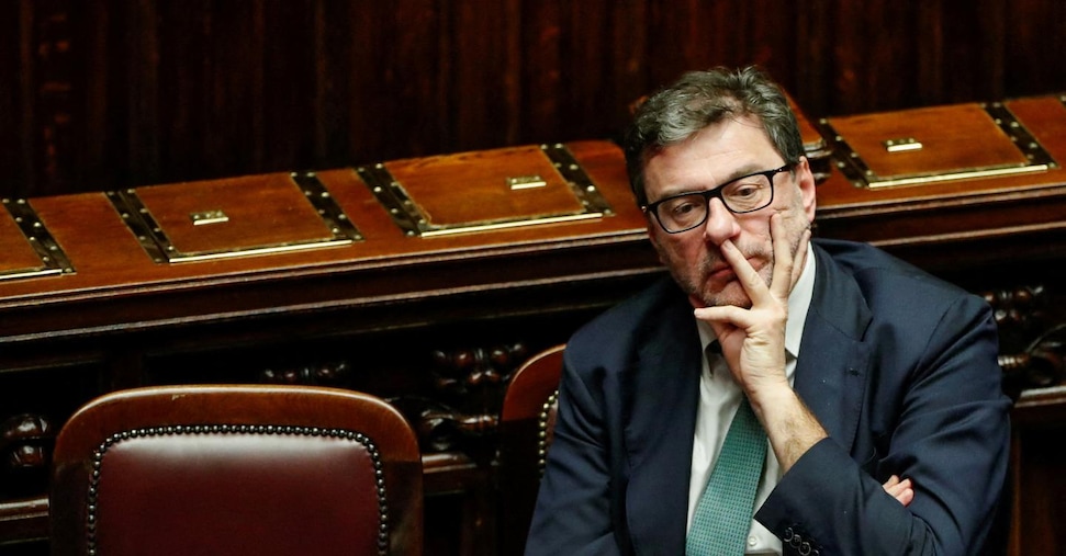Giorgetti: «Ho lavoro da fare, non vado a Bruxelles»