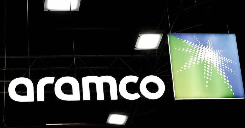 Saudi Aramco provides $11.2 billion in shares, however the worth disappoints Riyadh