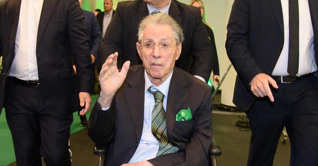 Umberto Bossi alla Consegna dei premi Rosa Camuna di Regione Lombardia - Mercoledì 29 Maggio 2024 
(Foto Claudio Furlan/Lapresse) 

Proclamation of the Rosa Camuna awards of Regione Lombardia - Wednesday, May 29, 2024 
(Photo Claudio Furlan/Lapresse)