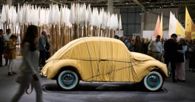 Mario Ceroli e Christo ad Art Basel Unlimited 2024, Courtesy of Art Basel