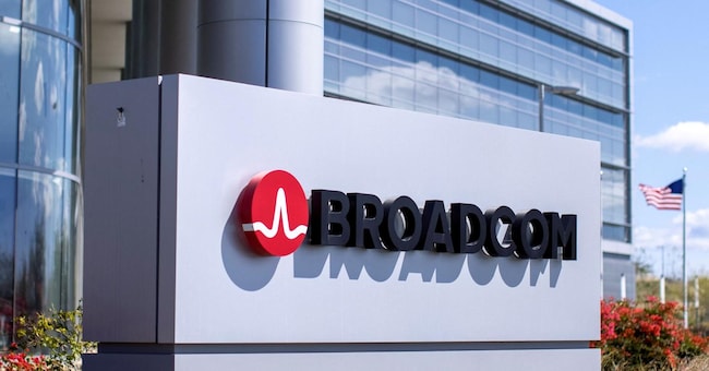Broadcom, rally in Borsa